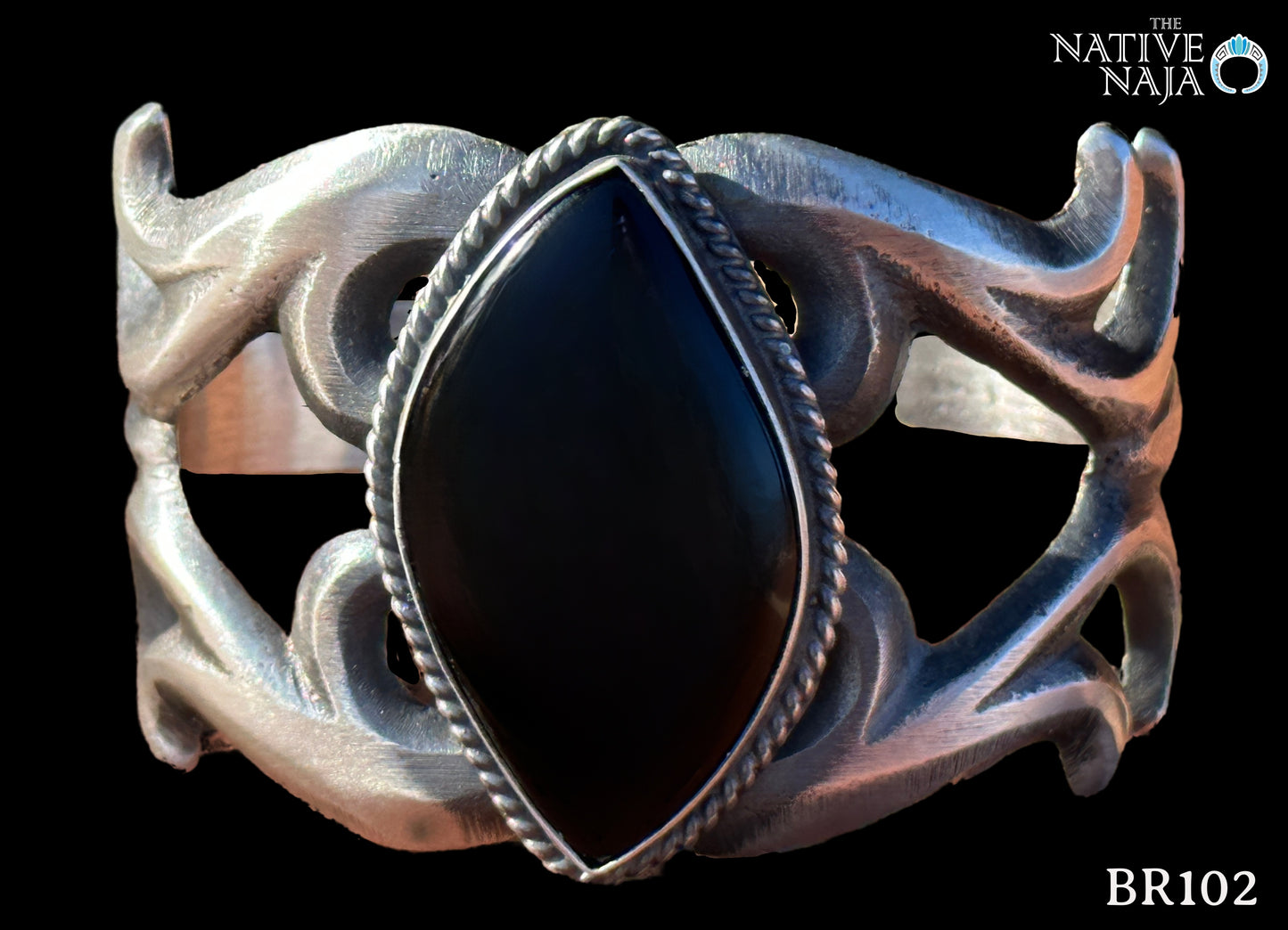 Navajo Chimney Butte Sandcast Sterling Silver & Black Onyx Cuff Bracelet BR102