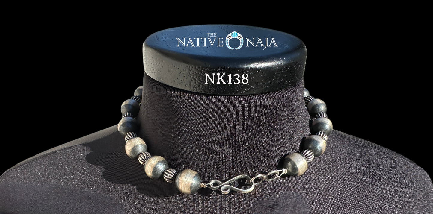 Navajo Chimney Butte 16.5" Sterling Silver 14mm/8mm Oxidized Navajo Pearls Necklace NK138