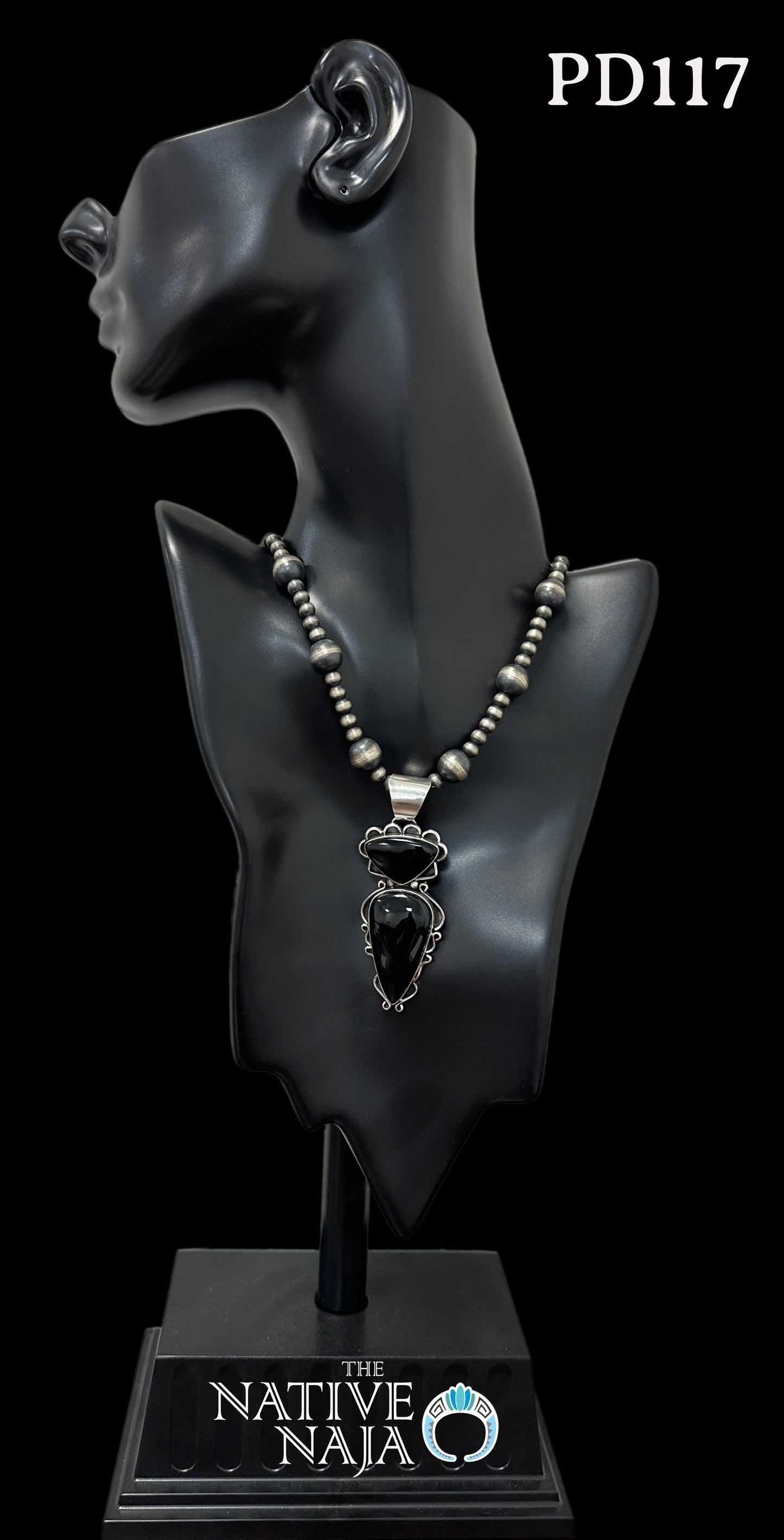 Large Navajo Artist Signed Sterling Silver & Black Onyx Pendant PD117
