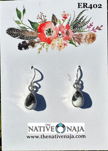 Navajo Artist Signed White Buffalo $ Sterling Silver Dainty Post Drop Earrings ER402