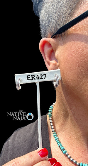 Navajo Caroline Tsosie Handmade Sterling Silver Single Row Twisted Wire Hoop Post Earring ER427