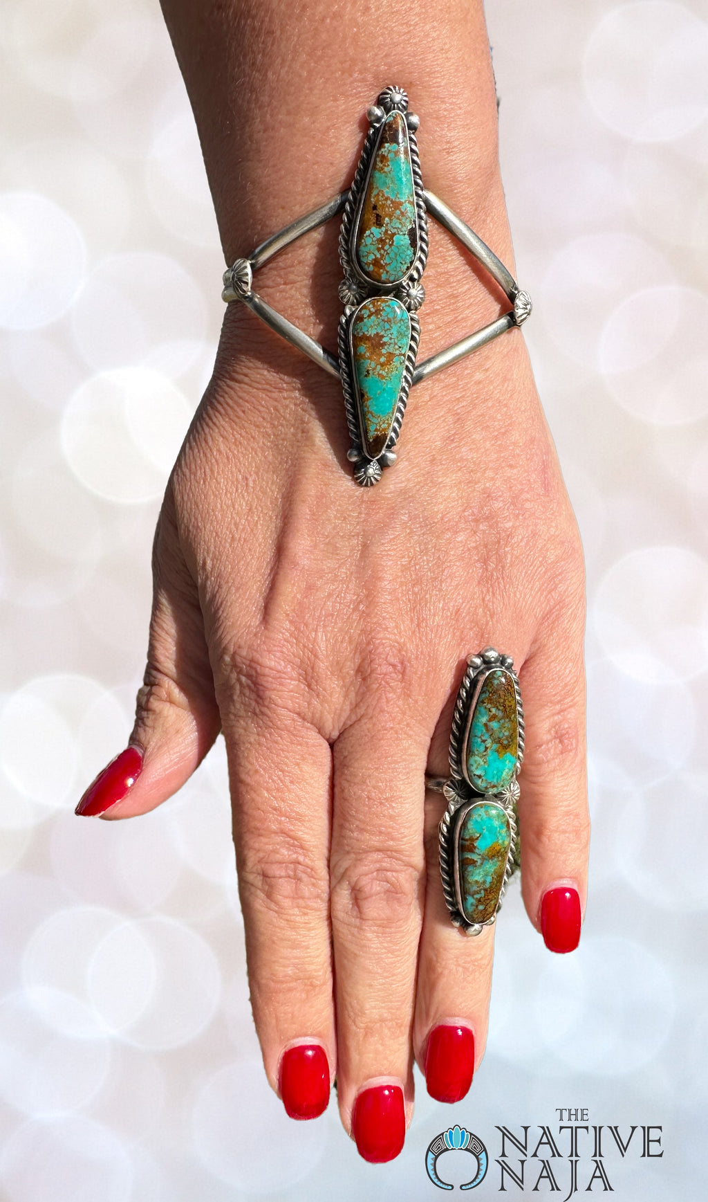 Navajo Robert Shakey Sterling Silver & Mine #8 Turquoise Cuff Bracelet BR124