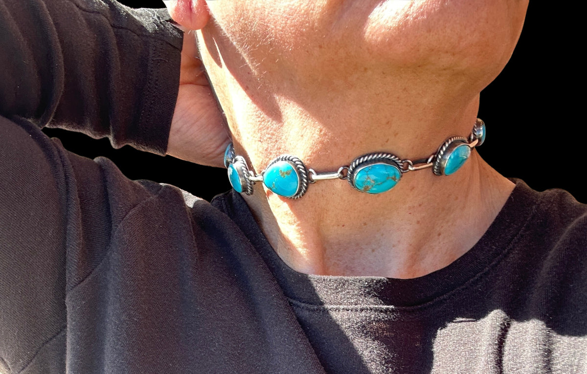 Navajo Freida Martinez Kingman Turquoise & Sterling Sterling 7 Stone Choker Necklace NK212