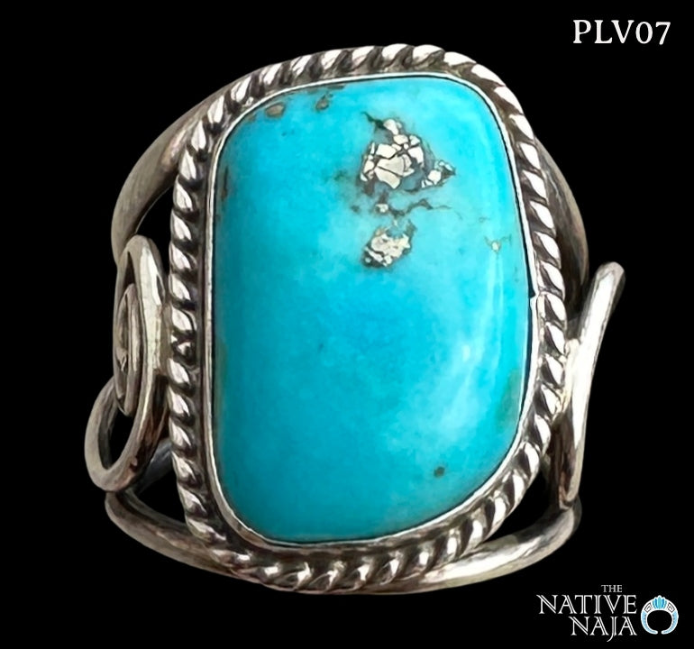 Pre-Owned RARE Contemporary Navajo Emer Thompson Sterling Kingman Turquoise & Sterling Silver Ring SZ Adjustable PLV07