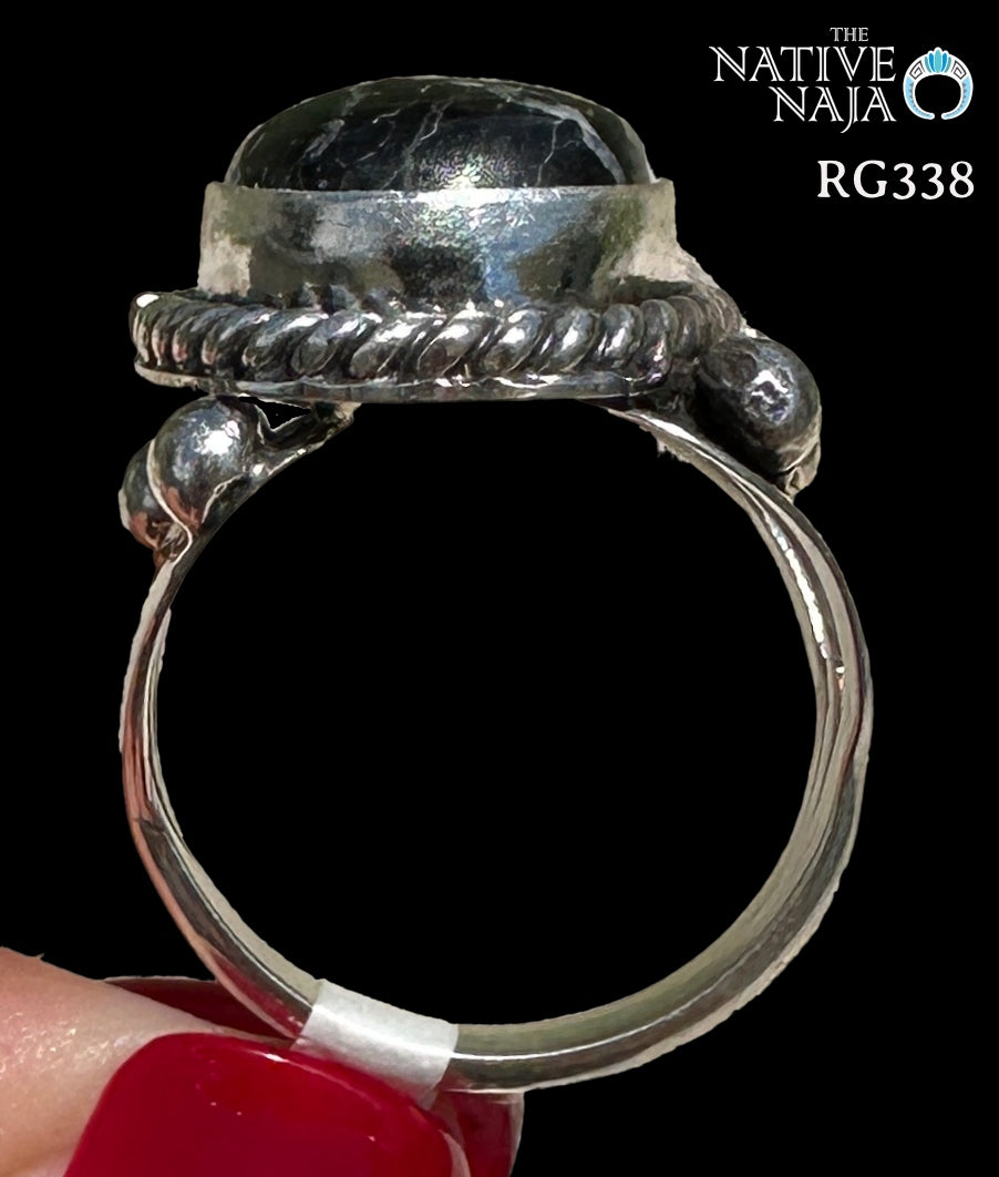 Navajo Artist Robinson Martinez Sterling Silver & White Buffalo Ring Size 7 3/4 RG338
