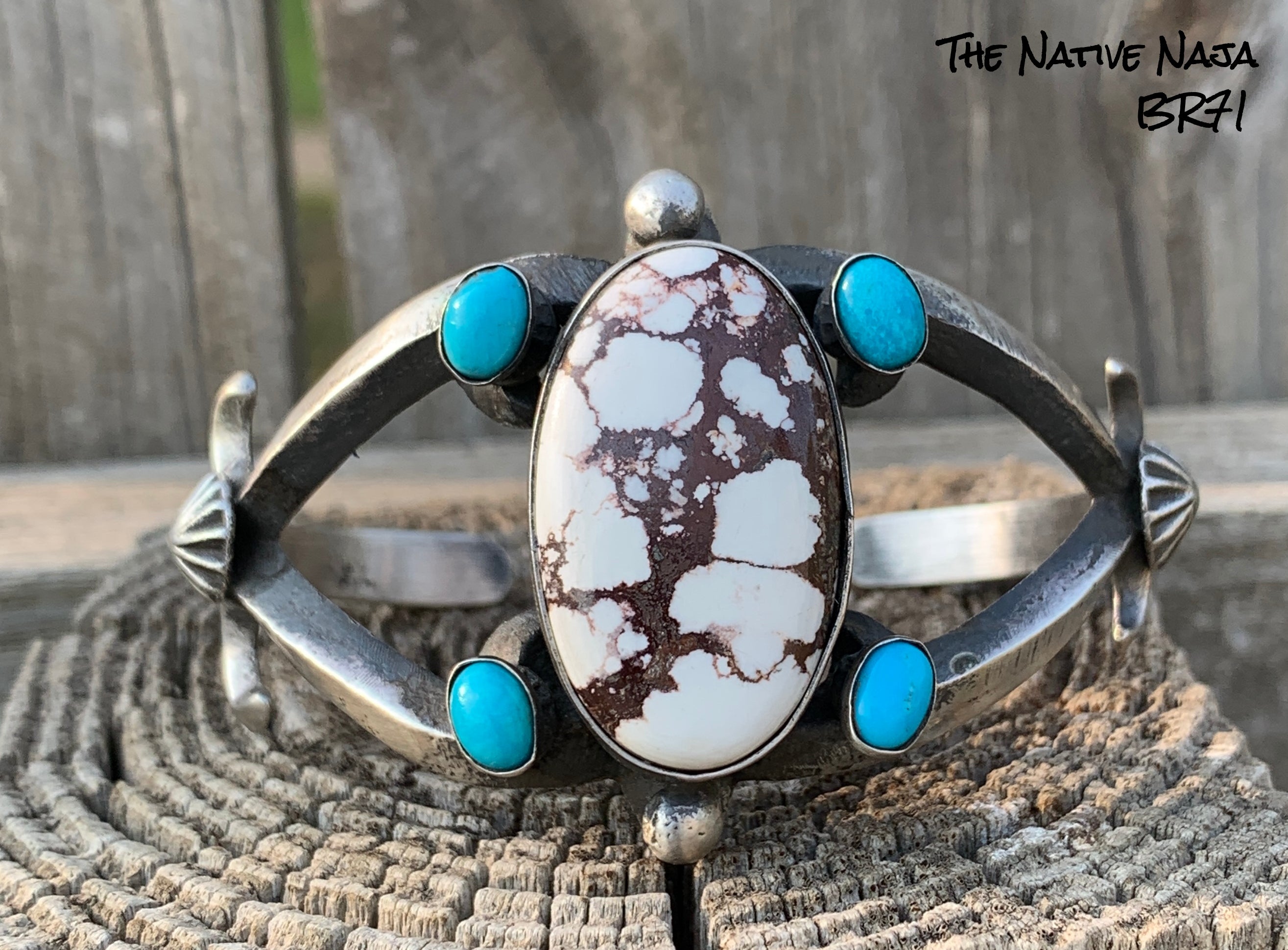 Navajo Chimney Butte Wild Horse/Magnesite & Sterling Silver Sandcast Cuff Bracelet BR71