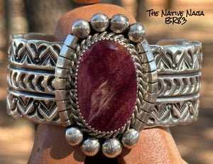 NM Navajo Elroy Chavez Purple Spiny Oyster  & Sterling Silver Cuff Bracelet BR83
