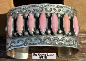 LRG Chimney Butte 7 Stone Pink Conch Shell & Sterling Silver Cuff Bracelet BR91