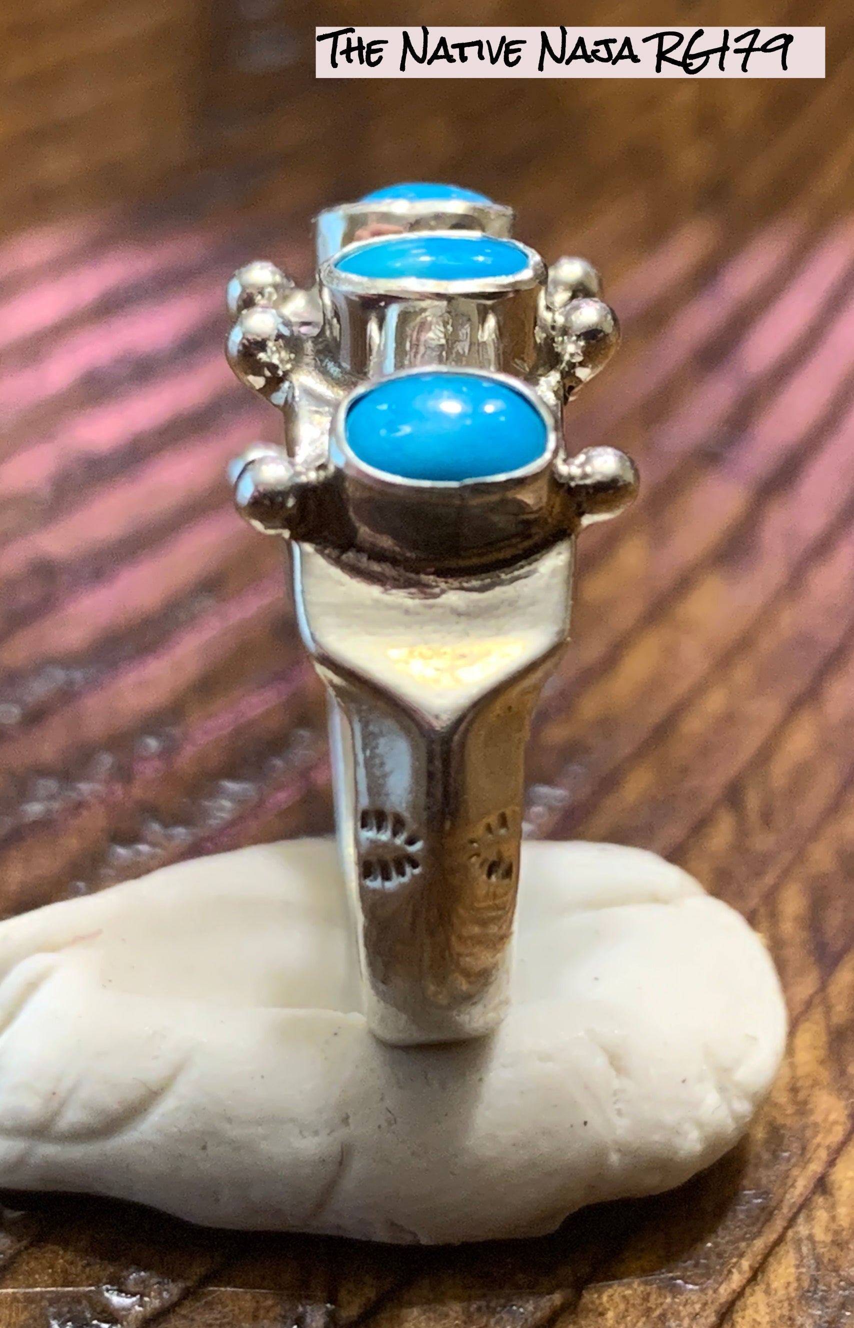 Tom Lewis Zuni Paloma Sterling Silver & Turquoise Ring Size 6 RG179